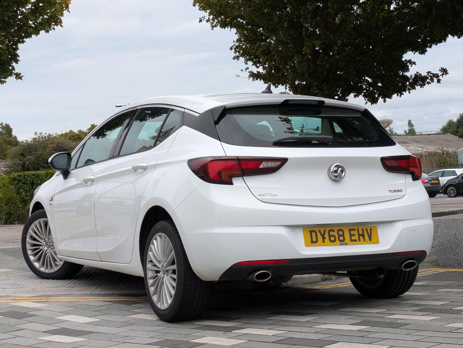 Used Vauxhall Astra 2018 for sale - 76794220: Photo 3