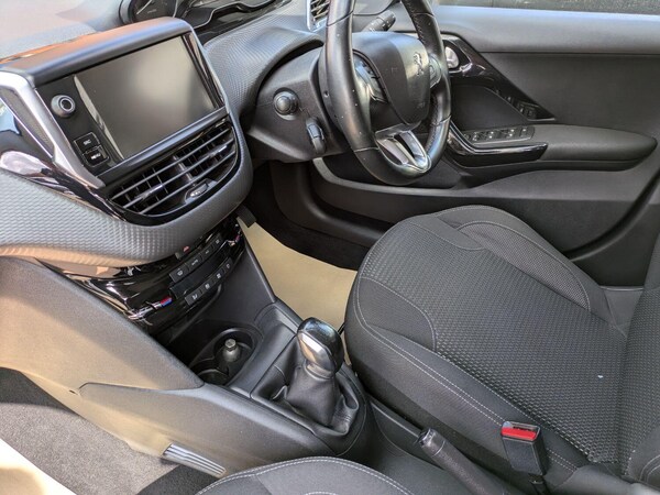 Used Peugeot 208 2019 for sale - 75598884: Photo 18
