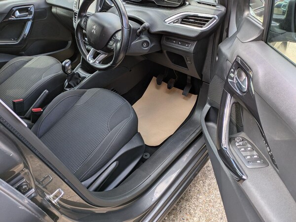 Used Peugeot 208 2019 for sale - 75598884: Photo 9