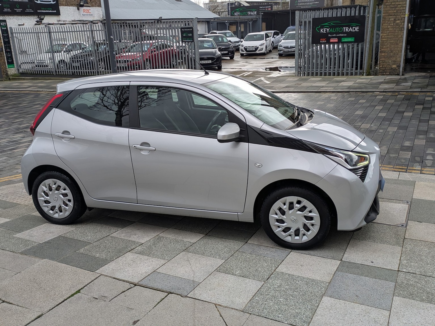 Used Toyota AYGO 2019 for sale - 77555041: Photo 5
