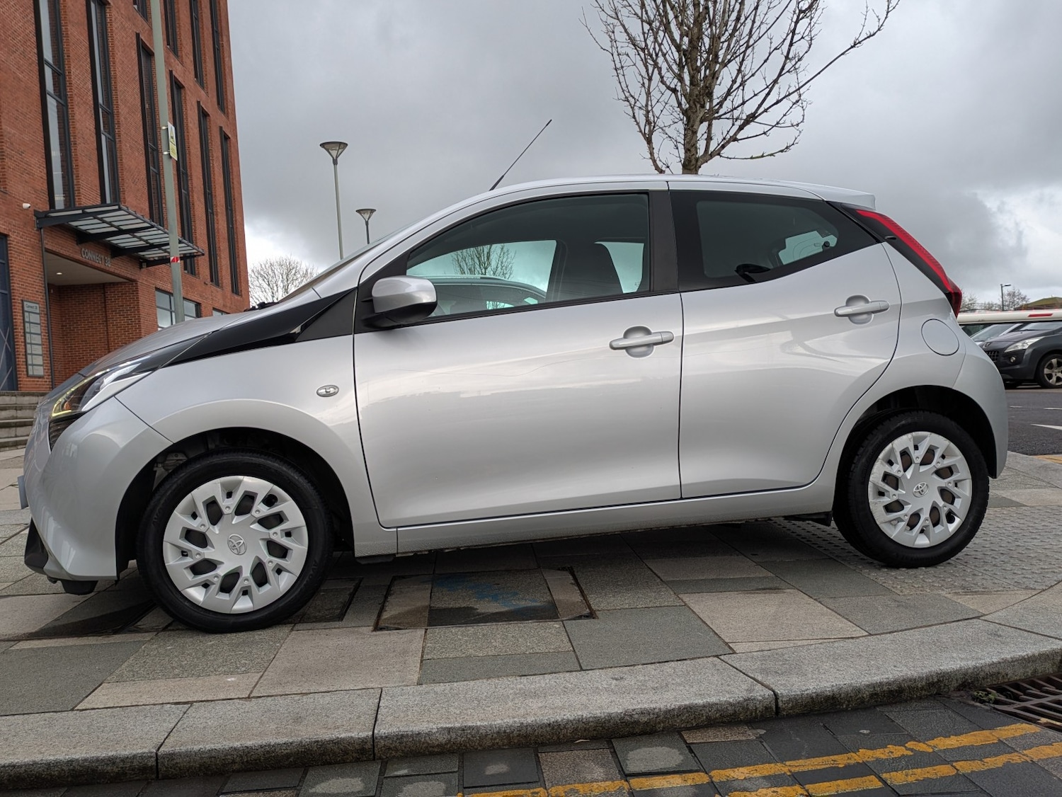 Used Toyota AYGO 2019 for sale - 77555041: Photo 6