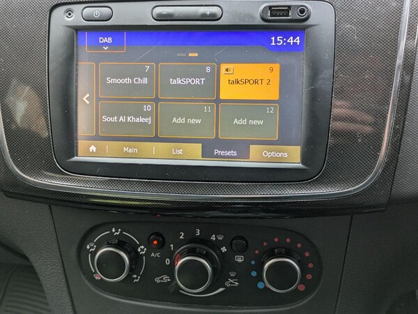 Used Dacia Logan MCV 2018 for sale - 76313955: Photo 15