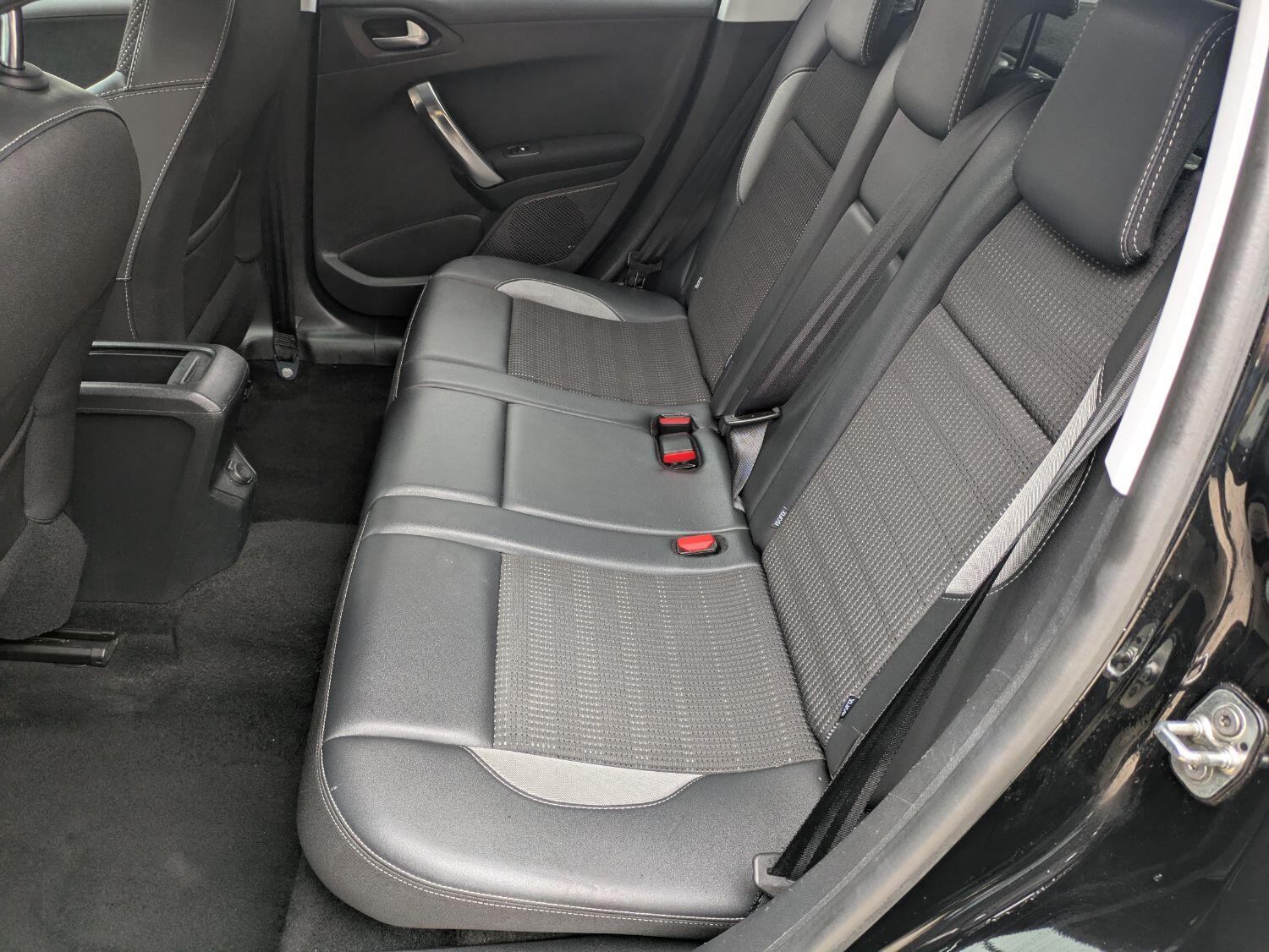 Used Peugeot 2008 2018 for sale - 76218808: Photo 15