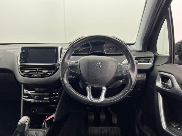 Used Peugeot 2008 2018 for sale - 76218808: Photo 15