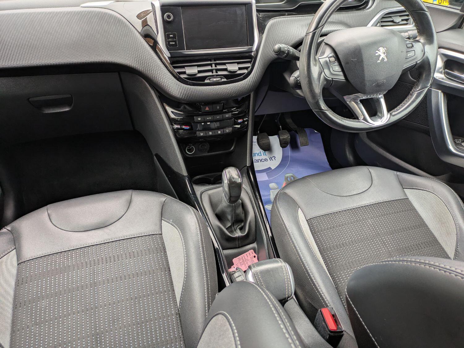 Used Peugeot 2008 2018 for sale - 76218808: Photo 8