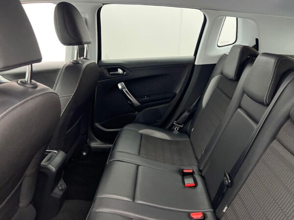 Used Peugeot 2008 2018 for sale - 76218808: Photo 9