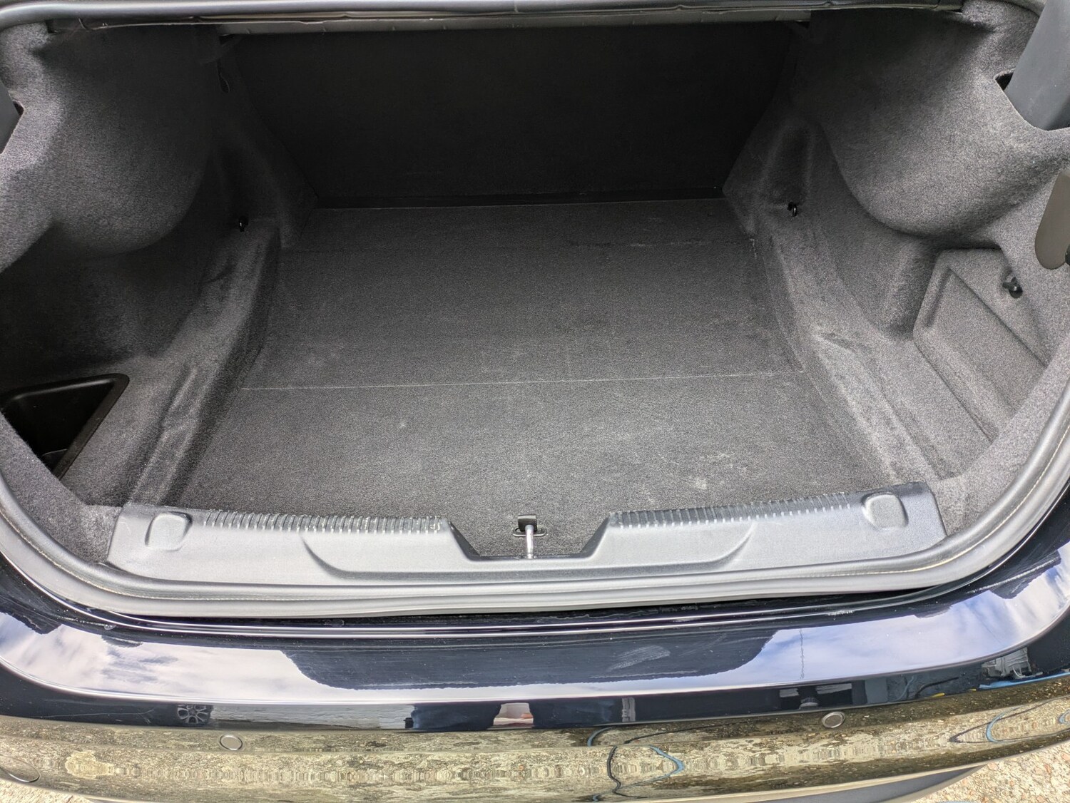 Used Jaguar XE 2017 for sale - 76387369: Photo 17