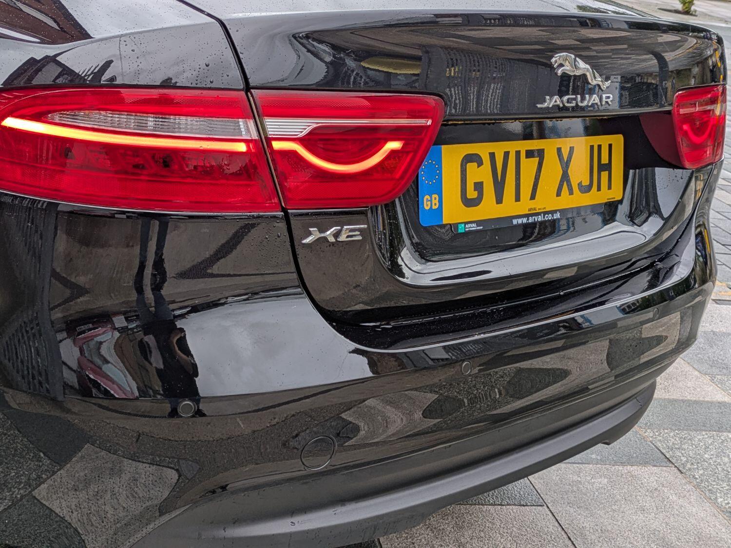 Used Jaguar XE 2017 for sale - 76387369: Photo 21