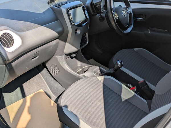 Used Toyota AYGO 2019 for sale - 75598848: Photo 10
