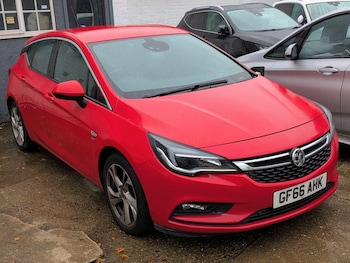 Vauxhall - Astra