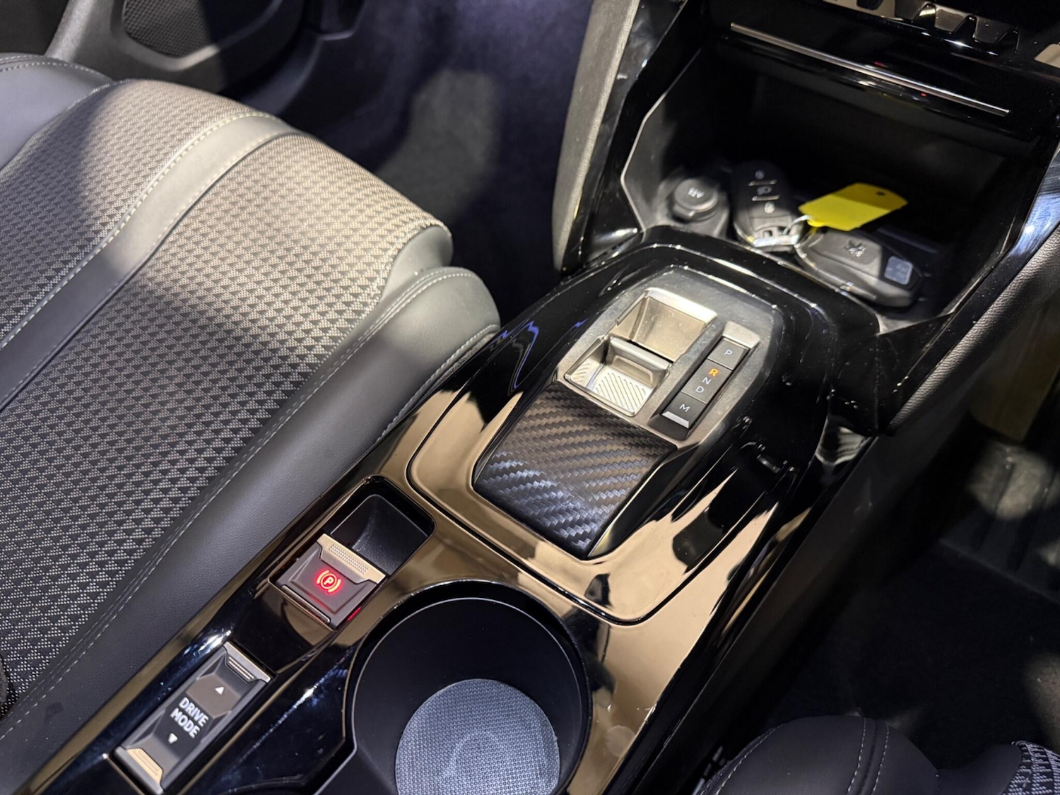 Used Peugeot 2008 2022 for sale - 77351386: Photo 25