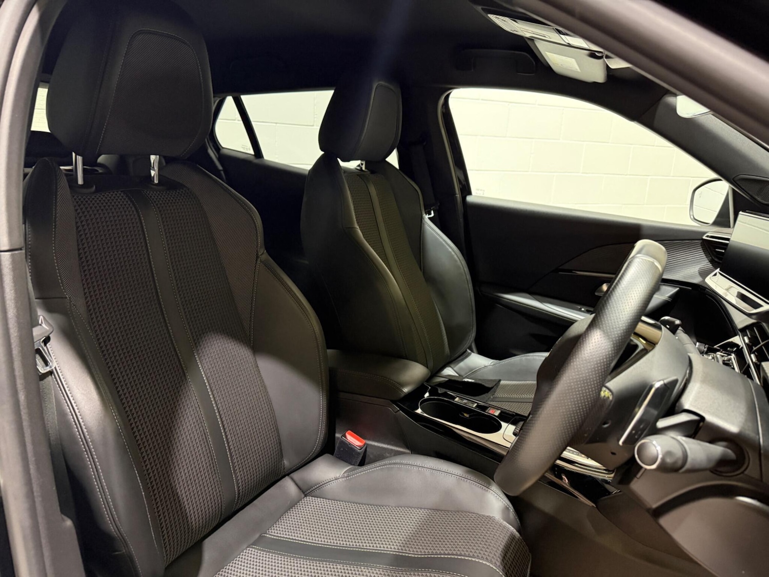 Used Peugeot 2008 2022 for sale - 77351386: Photo 9