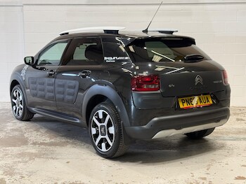 Used Citroen C4 Cactus 2016 for sale - 77969919: Photo