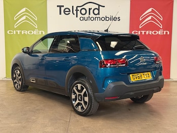Used Citroen C4 Cactus 2019 for sale - 75781379: Photo