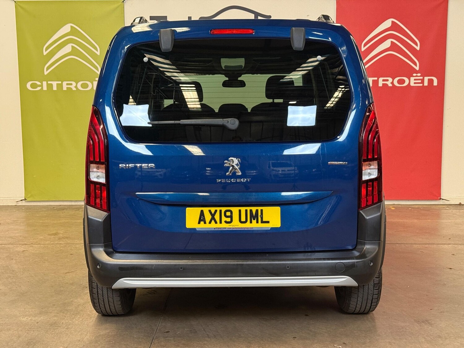 Used Peugeot Rifter 2019 for sale - 76549273: Photo 13