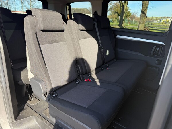 Used Peugeot Traveller 2019 for sale - 74095559: Photo 16