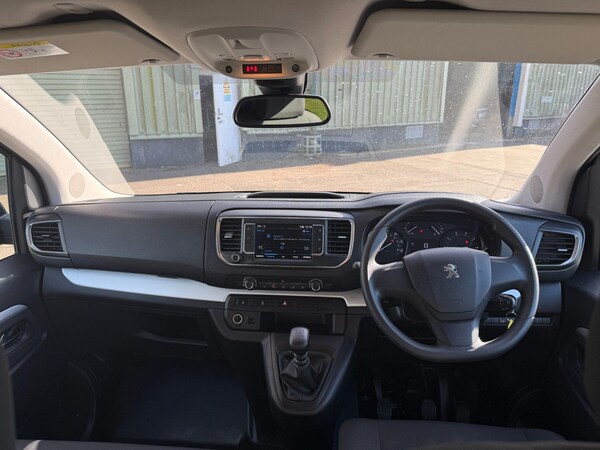 Used Peugeot Traveller 2019 for sale - 74095559: Photo 18