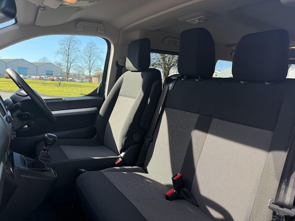 Used Peugeot Traveller 2019 for sale - 74095559: Photo 4