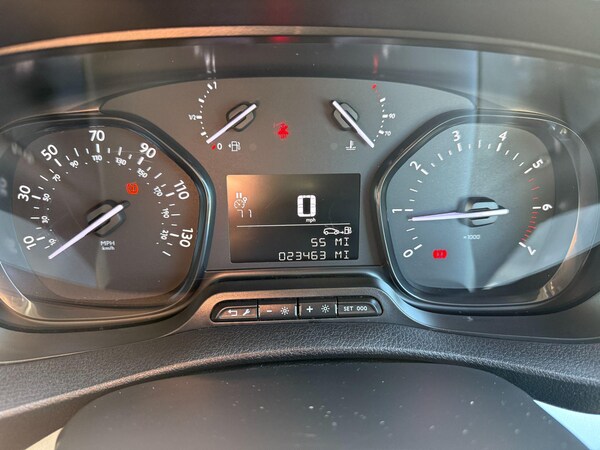 Used Peugeot Traveller 2019 for sale - 74095559: Photo 7