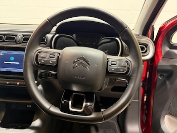 Used Citroen C3 2022 for sale - 76802309: Photo