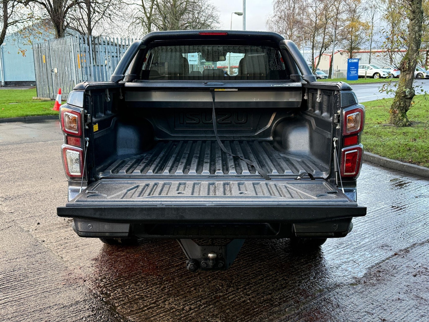 Used Isuzu D-Max 2023 for sale - 76597149: Photo 18