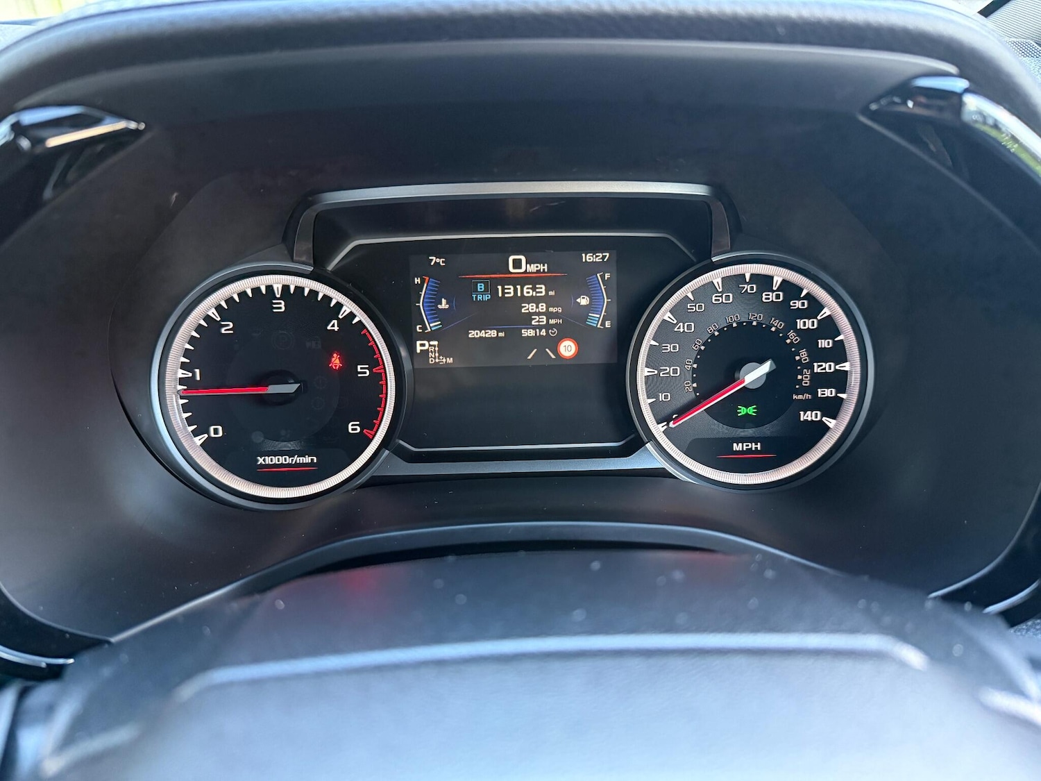 Used Isuzu D-Max 2023 for sale - 76597149: Photo 8