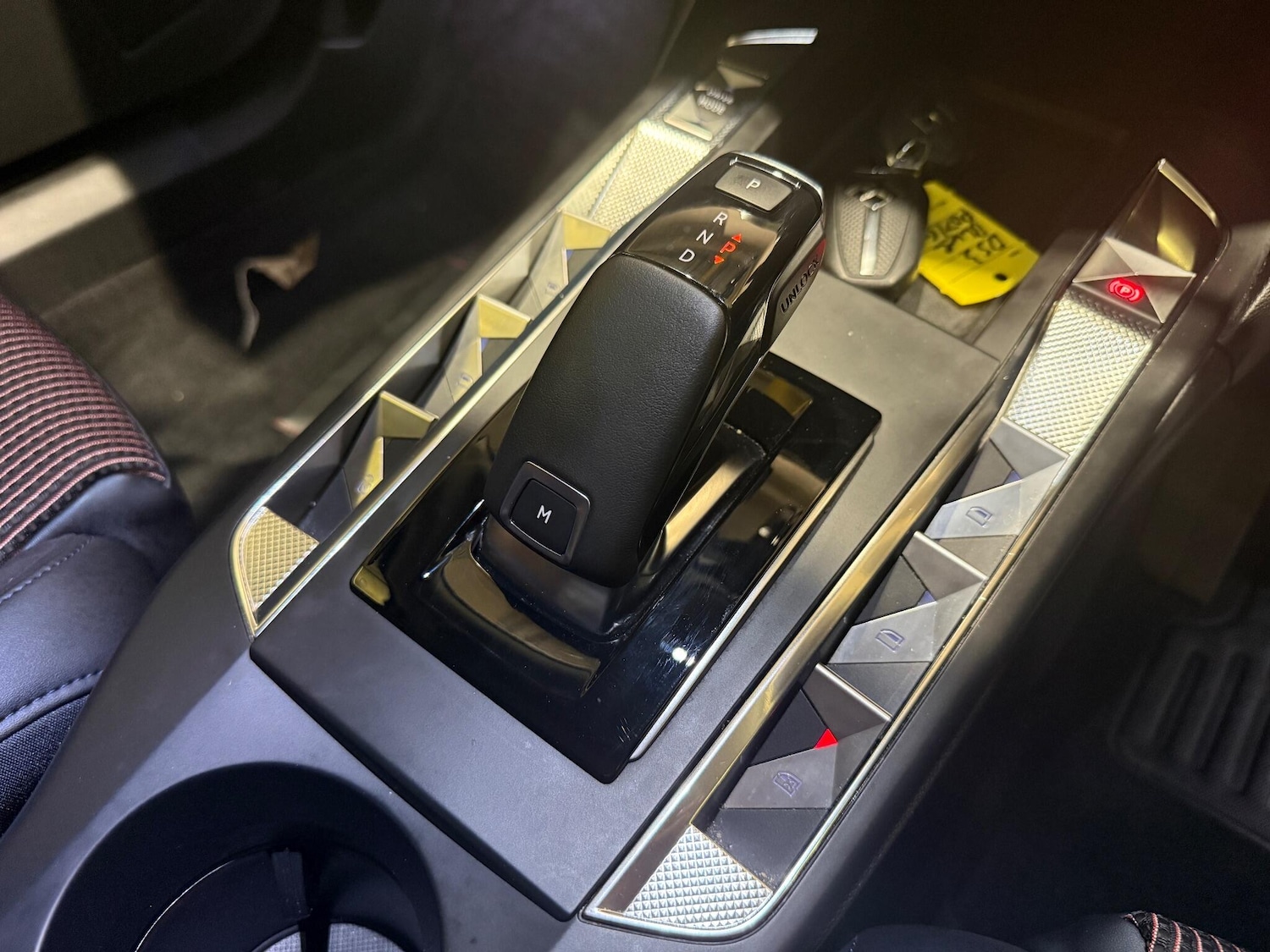 Used DS Automobiles DS 3 Crossback 2021 for sale - 76260524: Photo 25