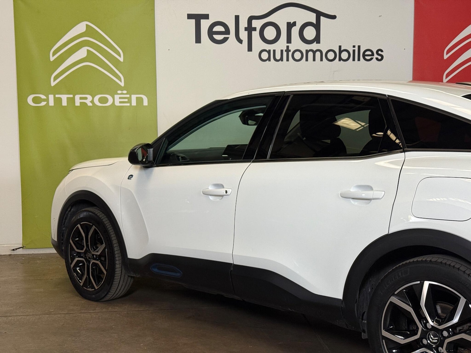 Used Citroen e-C4 2021 for sale - 76214990: Photo 16