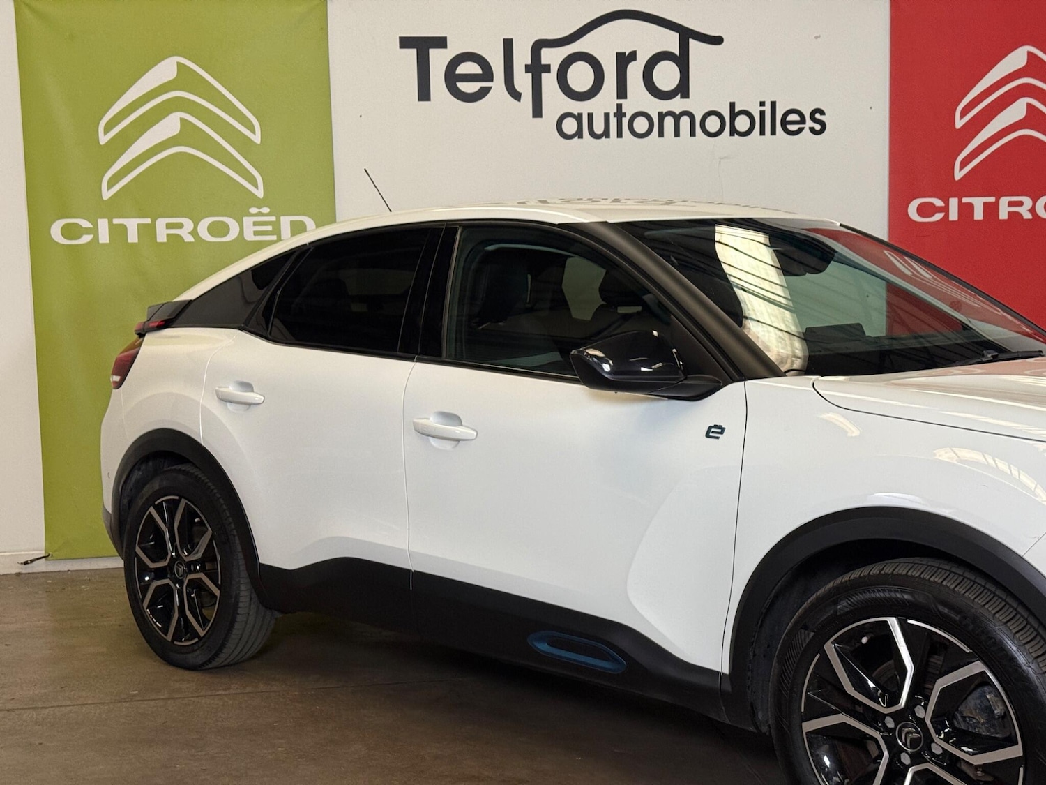 Used Citroen e-C4 2021 for sale - 76214990: Photo 9