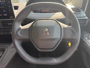 Used Peugeot Partner 2022 for sale - 75659060: Photo