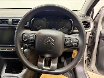 Used Citroen C3 2017 for sale - 78048048: Photo