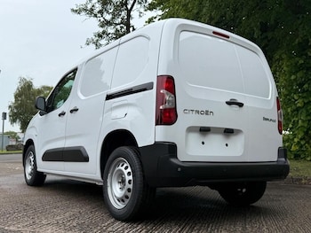 Used Citroen Berlingo 2025 for sale - 76138002: Photo 2