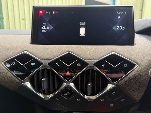Used DS Automobiles DS 3 Crossback 2019 for sale - 76151722: Photo 16