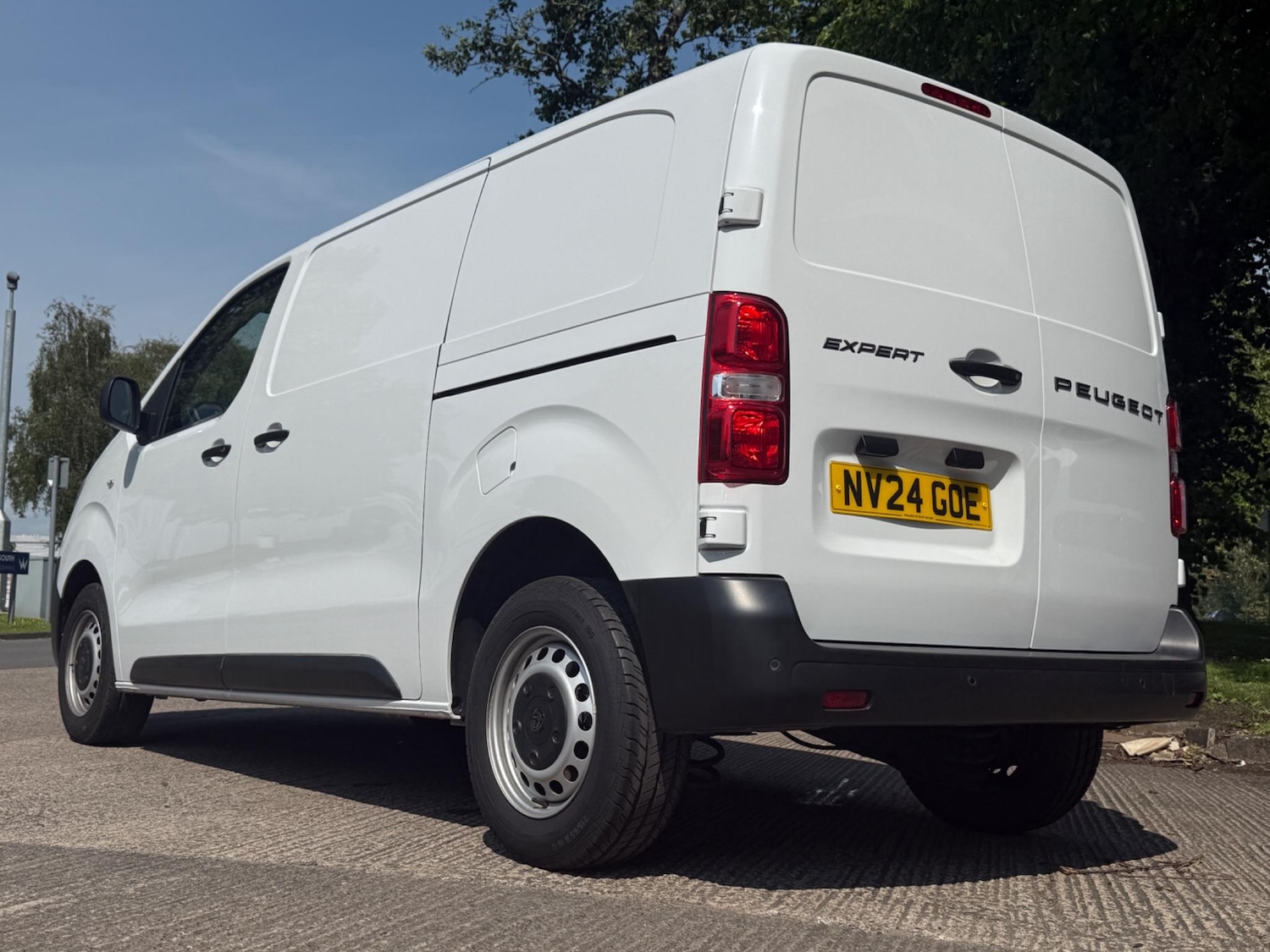 Used Peugeot Expert 2024 for sale - 77625939: Photo 20