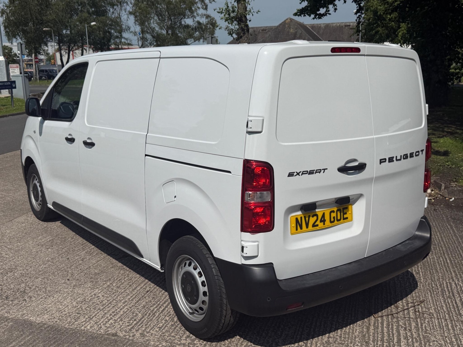 Used Peugeot Expert 2024 for sale - 77625939: Photo 21