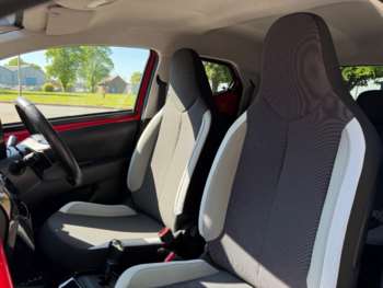 Used Toyota AYGO 2018 for sale - 74610625: Photo