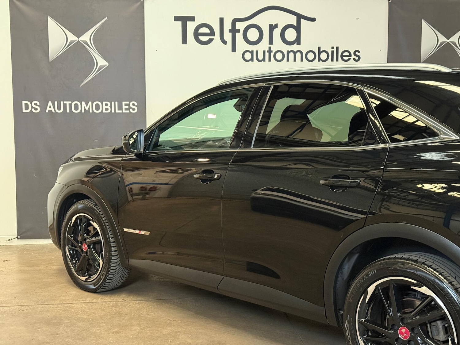 Used DS Automobiles DS 7 Crossback 2019 for sale - 76072870: Photo 14