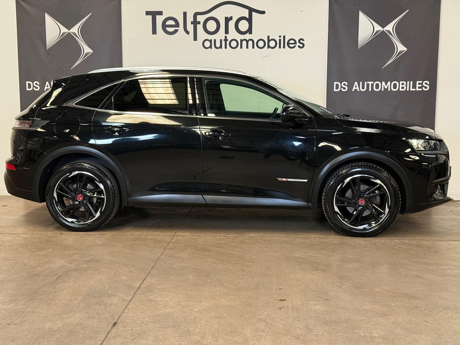 Used DS Automobiles DS 7 Crossback 2019 for sale - 76072870: Photo 6