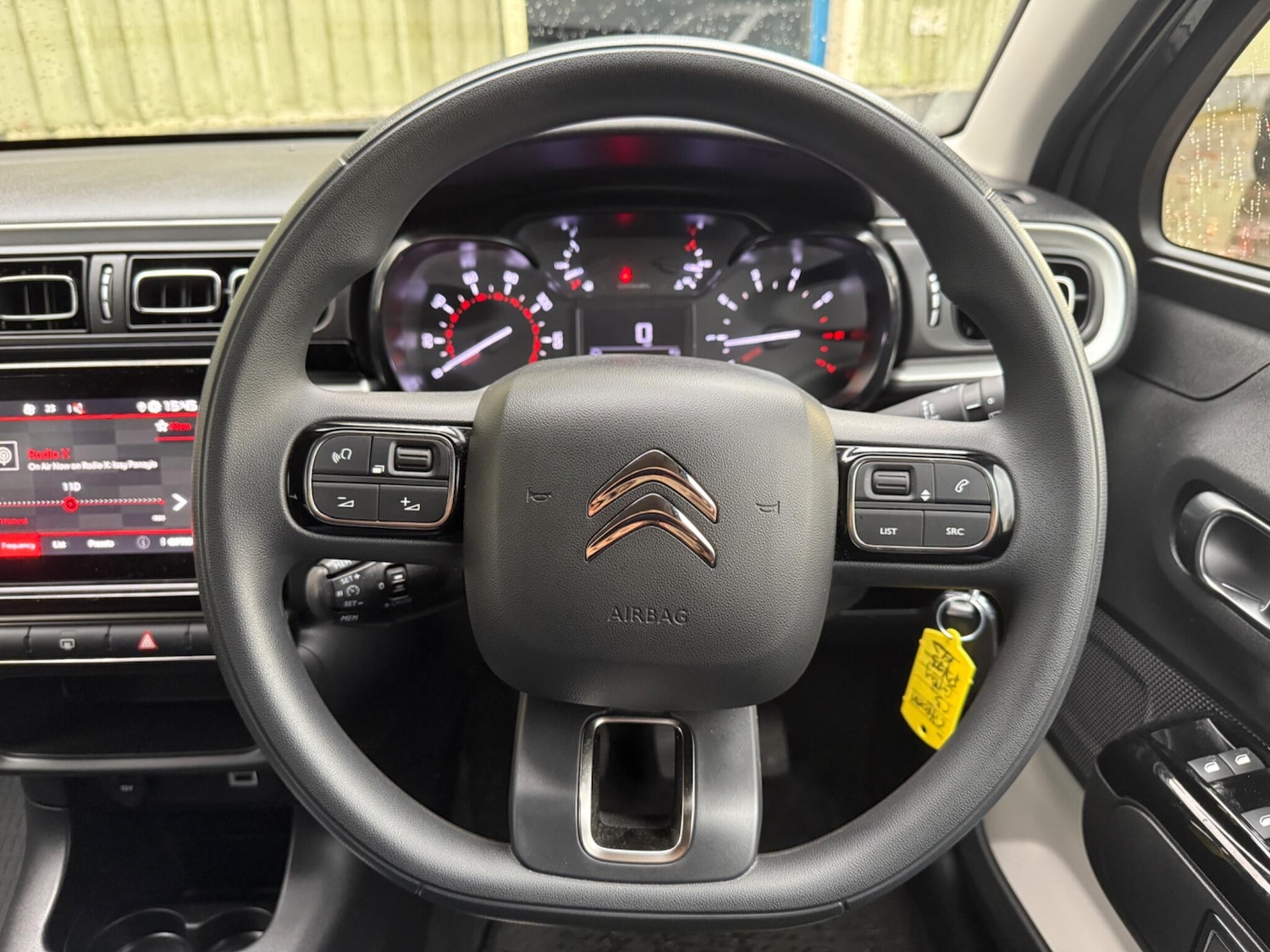 Used Citroen C3 2023 for sale - 76432780: Photo 3