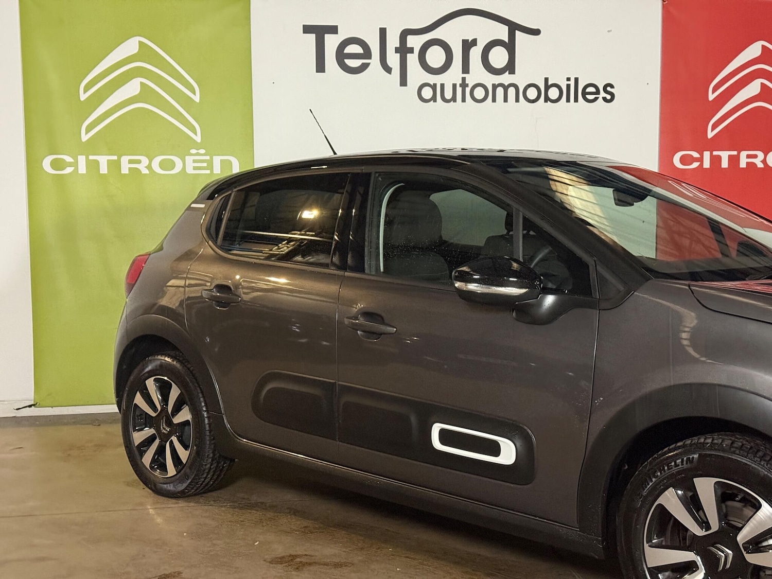 Used Citroen C3 2023 for sale - 76432780: Photo 9