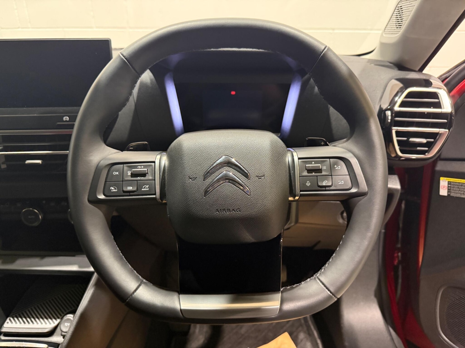 Used Citroen C4 X 2024 for sale - 77454906: Photo 3