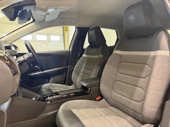 Used Citroen e-C4 2022 for sale - 78244569: Photo