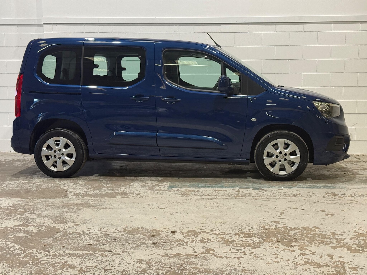 Used Vauxhall Combo Life 2020 for sale - 77440870: Photo 6