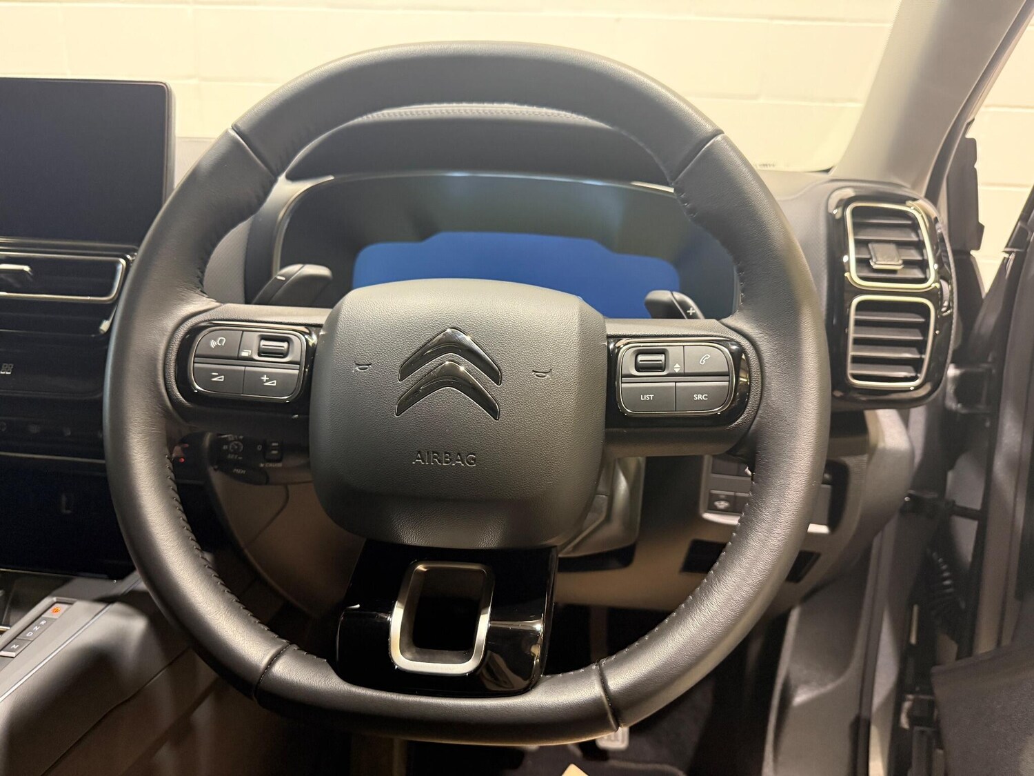 Used Citroen C5 Aircross 2024 for sale - 76918649: Photo 3