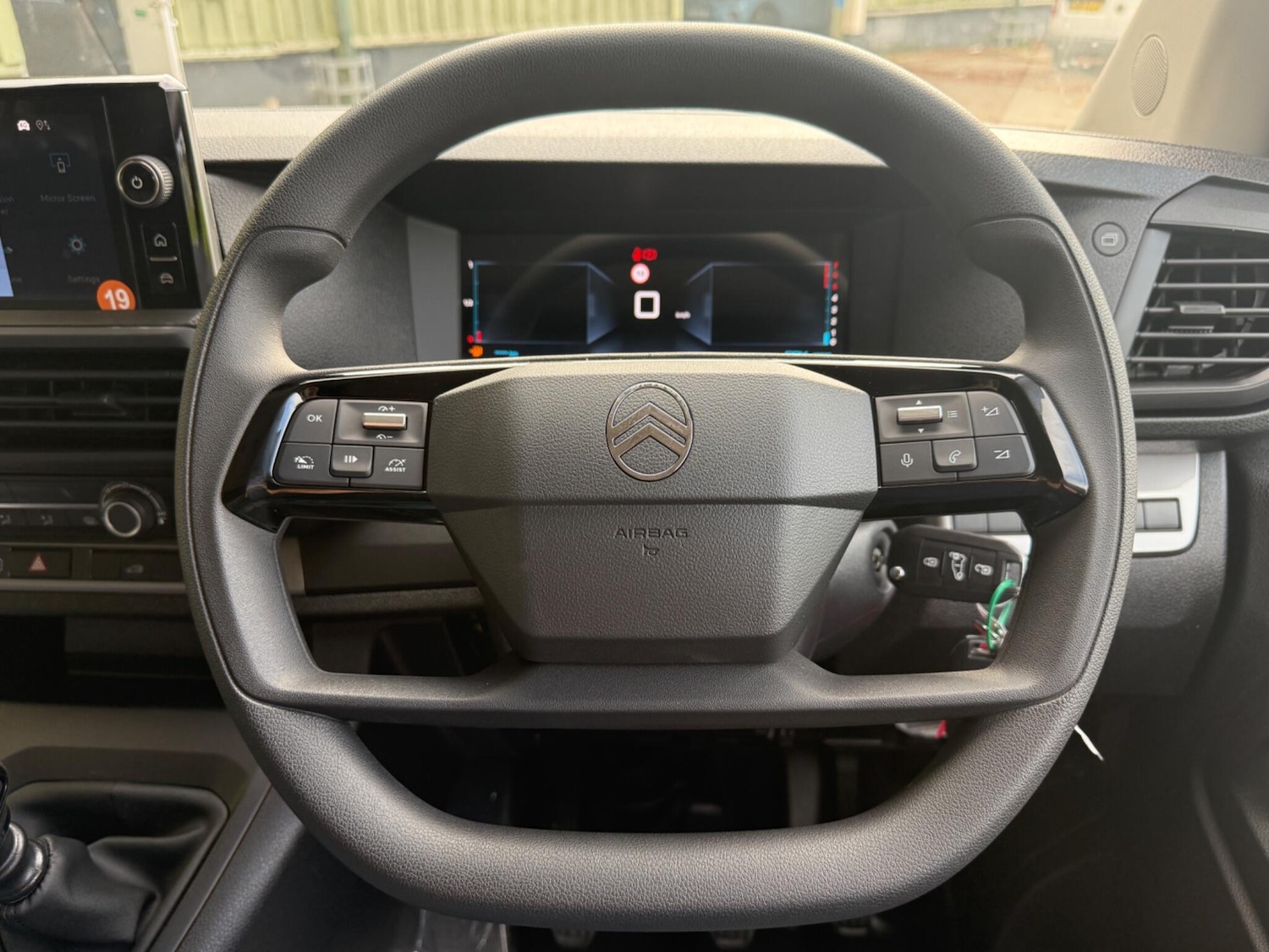 Used Citroen Dispatch 2025 for sale - 76138117: Photo 3