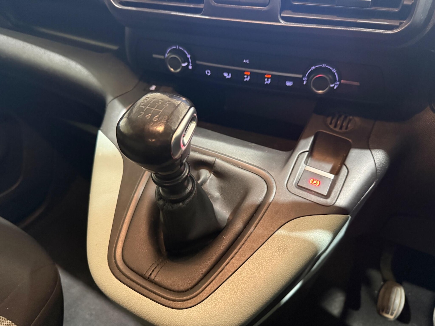 Used Citroen Berlingo 2019 for sale - 77215357: Photo 24