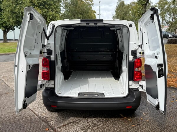 Used Citroen Dispatch 2022 for sale - 75645997: Photo 16