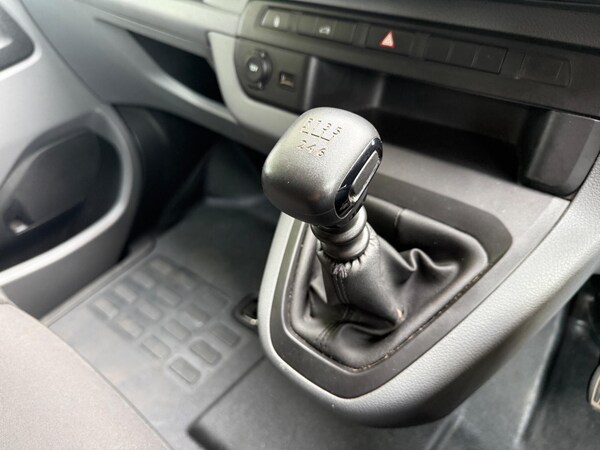 Used Citroen Dispatch 2022 for sale - 75645997: Photo 9