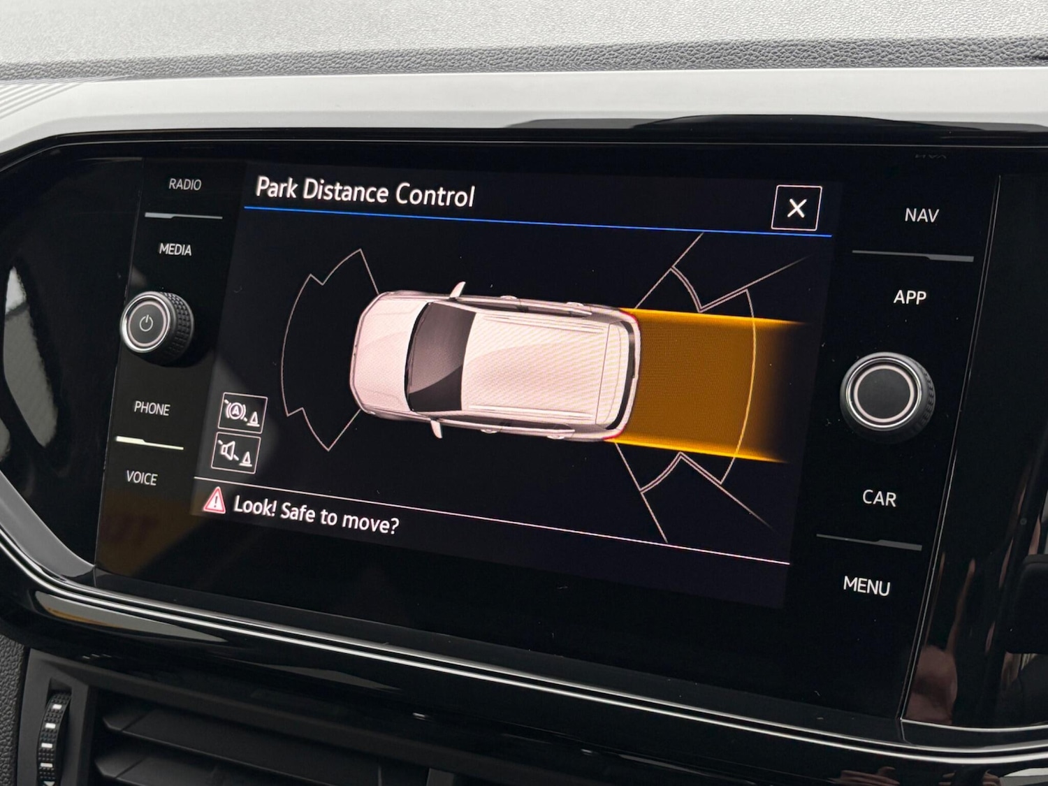 Used Volkswagen T-Cross 2024 for sale - 76965220: Photo 11