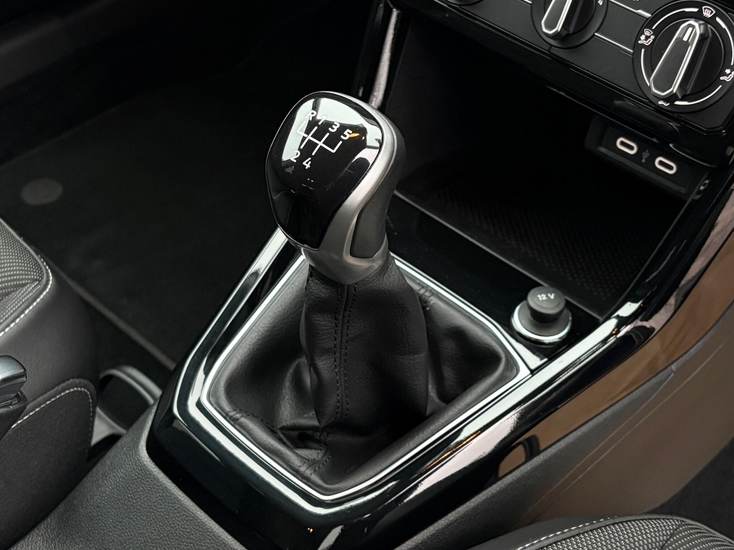 Used Volkswagen T-Cross 2024 for sale - 76965220: Photo 18